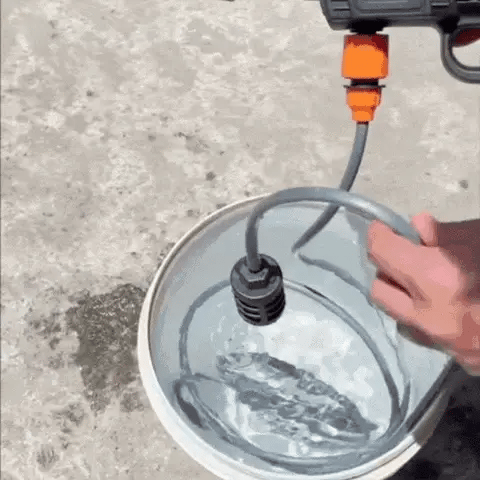 Pistola de agua a presión inalámbrica con una batería